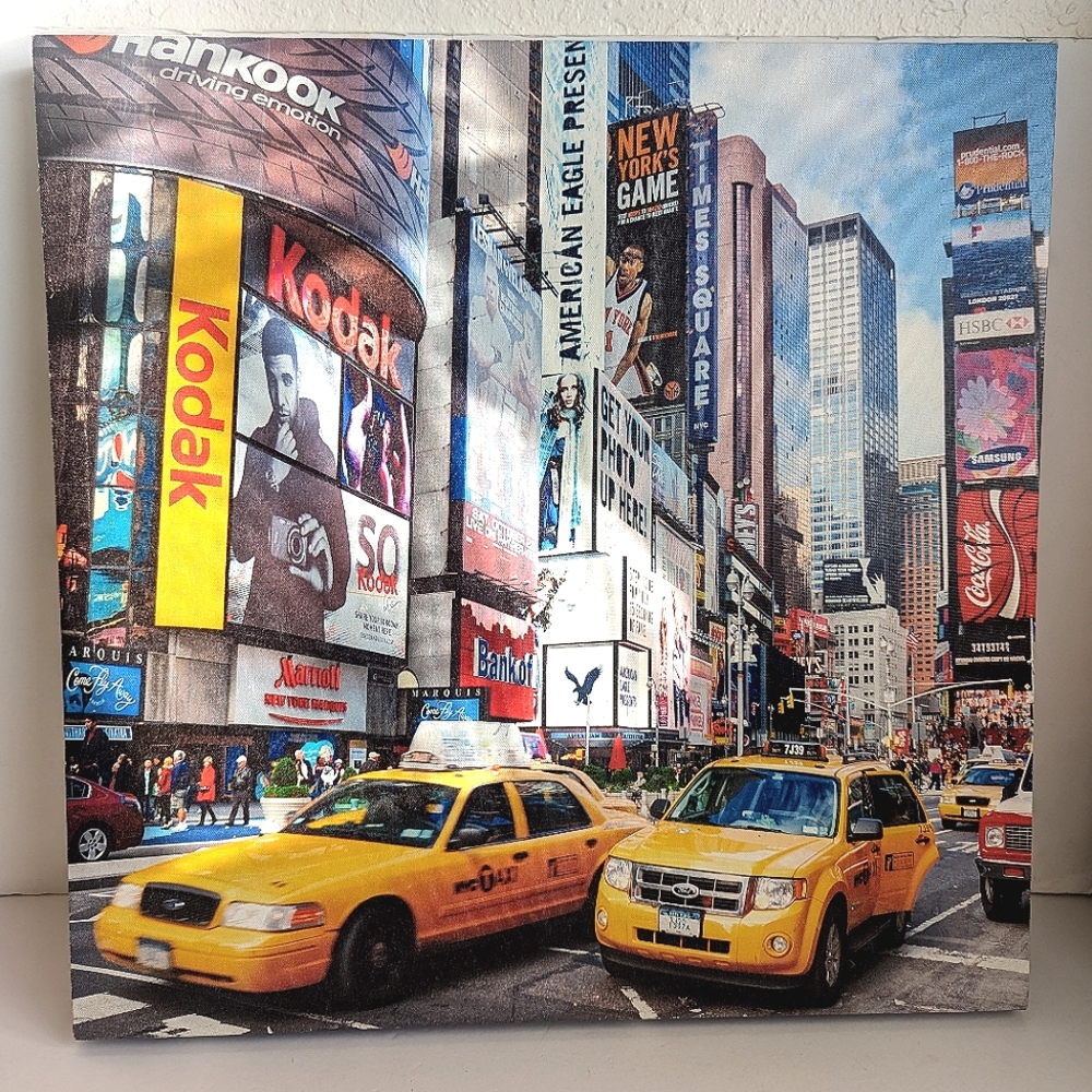 New York Square Canvas Print Square 19 5/8" Wood Frame 1" Thick 🩵
